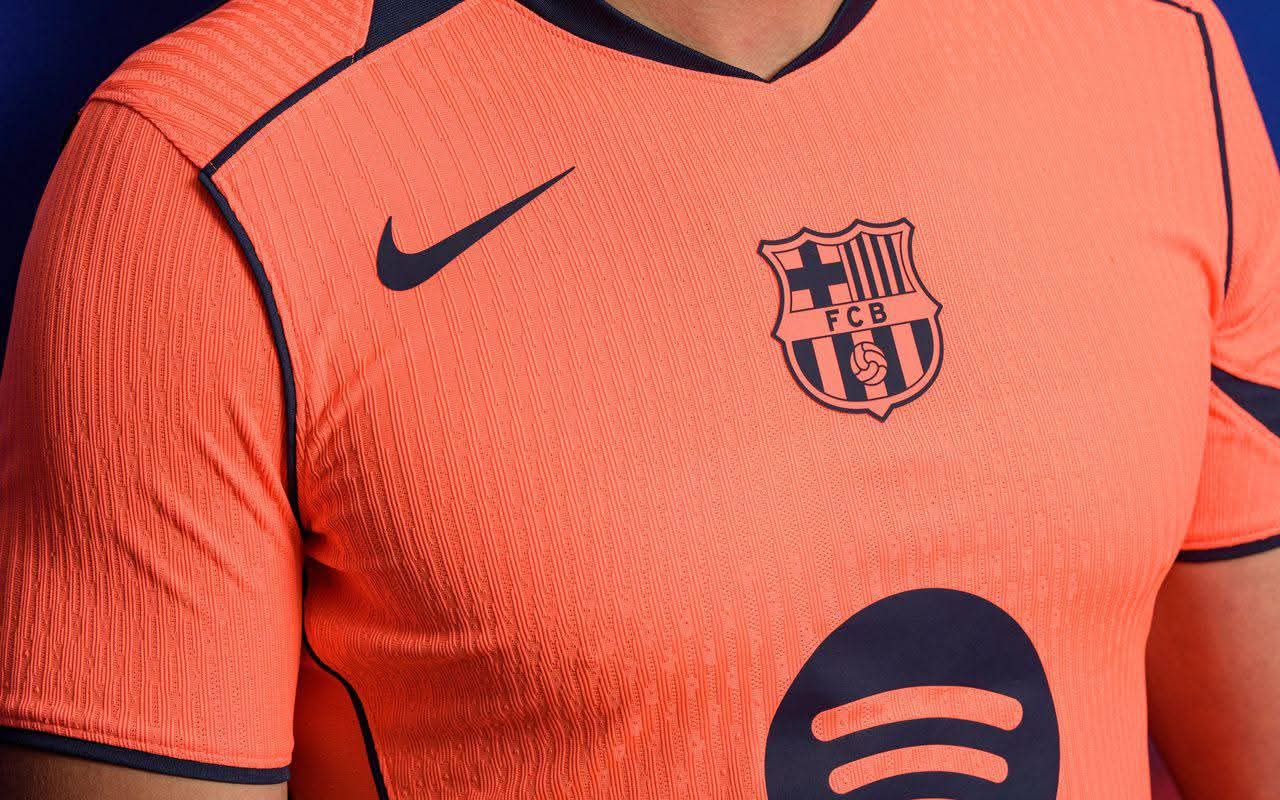 🔥 Nouveau Maillot FC Barcelone 2025/26 – Third Kit Officiel