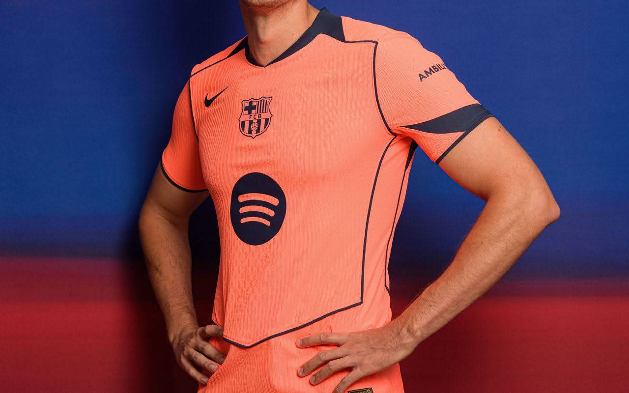 🔥 Nouveau Maillot FC Barcelone 2025/26 – Third Kit Officiel