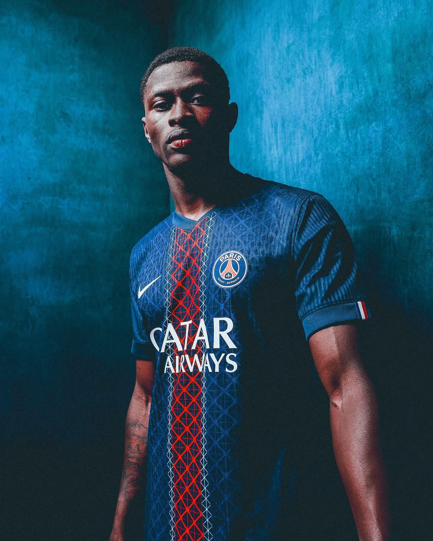 🔥 Nouveau Maillot PSG 2026 – Édition Officielle
